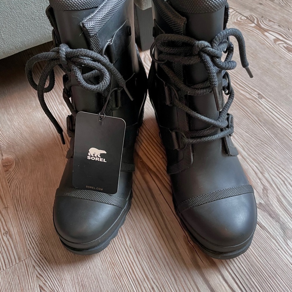 Black Sorel Joan Wedge Rainboots Sz 7